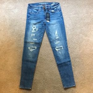BRAND NEW AEO JEANS